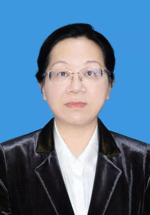 王玲 党委委员、纪委书记